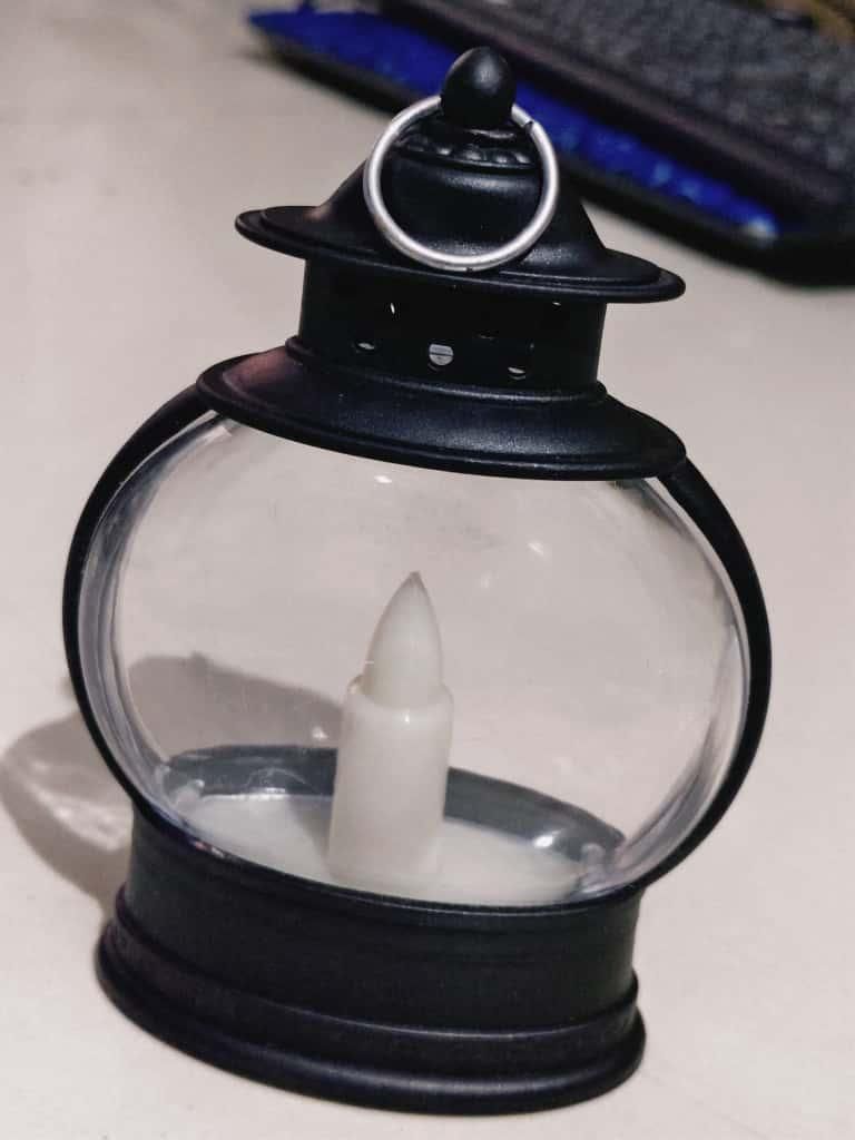 Hanging Electronic Candle Light Adornment: Household LED Candle Lamp